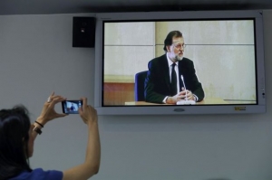 Άγνοια για τα οικονομικά του Λαϊκού Κόμματος, δήλωσε ο Ραχόι