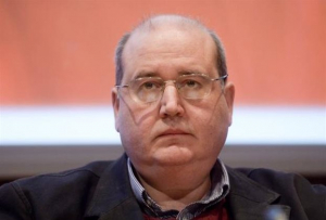 Φίλης: Δεν υπάρχει περίπτωση να πέσει η κυβέρνηση