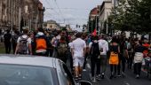Γερμανία: Διαδηλωτές συγκρούστηκαν με αστυνομικούς με αφορμή τον κορονοϊό (video)
