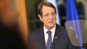 Τηλεφωνική επικοινωνία Αναστασιάδη-Τατάρ