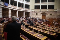 Ψηφίστηκε επί της αρχής και επί των άρθρων κατά πλειοψηφία το πολυνομοσχέδιο - Σύσσωμη η αντιπολίτευση το καταψήφισε (live)