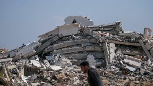Οι Ηνωμένες Πολιτείες άρχισαν τις από αέρος ρίψεις ανθρωπιστικής βοήθειας στη Γάζα