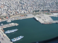 Ξεκινούν διαγωνισμοί για 10 λιμάνια