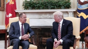 Washington Post: Ο Τραμπ αποκάλυψε διαβαθμισμένες πληροφορίες στον Λαβρόφ
