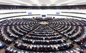 Στο Ευρωκοινοβούλιο η τραγωδία στη Δ. Αττική