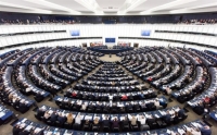 Στο Ευρωκοινοβούλιο η τραγωδία στη Δ. Αττική