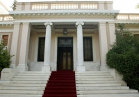 Κυβερνητικές πηγές: Η κυβέρνηση προχωρά αρραγής και θα βγάλει τη χώρα από την κρίση»