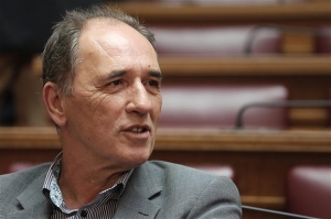 Υπέρ πλεονασμάτων και …«όχι τόσο επιθετικός» ο ΣΥΡΙΖΑ στο Λονδίνο