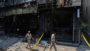 Φωτιά σε ξενοδοχείο στο Νέο Δελχί: 21 θάνατοι, ανάμεσά τους 18 ξένοι