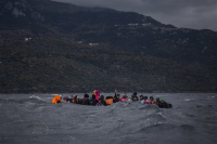 Βυθίστηκε λέμβος με πρόσφυγες στο Αγαθονήσι - 11 οι νεκροί