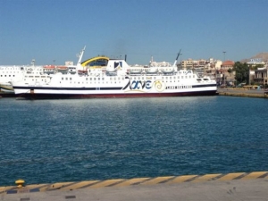 Εώς τις 3 Ιουλίου «ακινητοποιημένο» το «Βιτσέντζος Κορναρος»