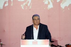 <div>Δ. Κουτσούμπας: «Λόγια του αέρα το "πρώτη φορά Αριστερά"»</div>