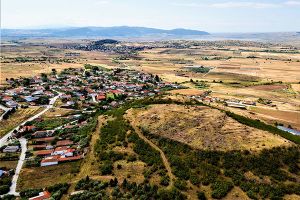 Αυγουστιάτικη Πανσέληνο 2021 στη σκιά της Αρχαίας Πόλης των Μορρυλίων