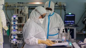 Έφτασε στη Θεσσαλονίκη η Όμικρον – Τα πρώτα επιβεβαιωμένα κρούσματα
