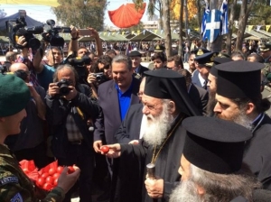 Μηνύματα αισιοδοξίας από τον Αρχιεπίσκοπο και την πολιτική ηγεσία του ΥΕΘΑ στο Αλσος Στρατού