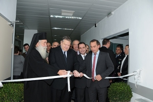 Βενιζέλος: Αχρείαστη να είναι Ανθρακίδης: Νέος στόχος η ΜΕΘ