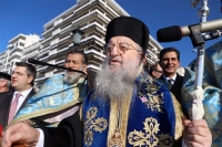 Άνθιμος: Θα τελέσει Θεία Λειτουργία για την πΓΔΜ