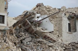 Ισχυρός σεισμός 6,9 Ρίχτερ πλήττει τη βόρεια Ιαπωνία