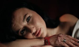 Ουκρανική έκδοση Playboy: Συγκινεί το ειδικό τεύχος «Ομορφιά με σημάδια» αφιερωμένο στις γυναίκες-επιζούσες του πολέμου