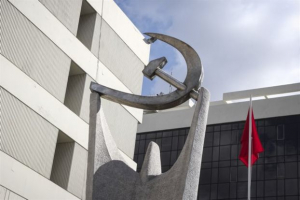 ΚΚΕ: Οι υποσχέσεις Τσίπρα δεν αφορούν τον μεγάλο αριθμό αυτοαπασχολούμενων