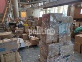 Θεσσαλονίκη: Η αλληλεγγύη για τους σεισμόπληκτους «έκλεισε» το ισόγειο του δημαρχείου (ΒΙΝΤΕΟ &amp; ΦΩΤΟ)
