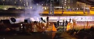 Βίντεο ντοκουμέντο από την τραγωδία στην Βενετία: Η στιγμή που το λεωφορείο πέφτει από τη γέφυρα