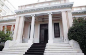 Μαξίμου απαντά σε Σπυράκη: Αλλα ζητούσατε πριν 15 ημέρες