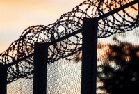 Ρέντσι για τους πρόσφυγες: Η Ευρώπη ρίχνει τείχη, δεν τα υψώνει