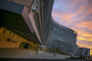 Ερχεται ευρω-«καμπάνα» για νομοσχέδιο που δεν έχει ψηφιστεί