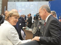 Το 77% των Γερμανών δε θέλουν υποχώρηση Μέρκελ σε Ερντογάν