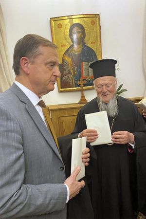 Στον προκαθήμενο της Ορθοδοξίας κ.κ. Βαρθολομαίο ο δήμαρχος Παιονίας Κώστας Σιωνίδης