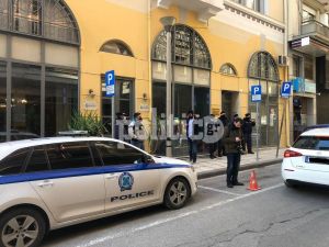 Θεσσαλονίκη: Ισχυρή αστυνομική παρουσία έξω από τα προξενεία της Ρωσίας και της Ουκρανίας (pics &amp; vids)