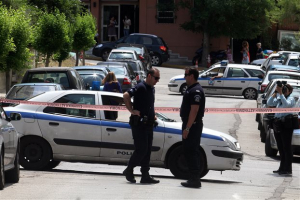 Πολίτης παρέδωσε χειροβομβίδα στο ΑΤ Αμπελοκήπων