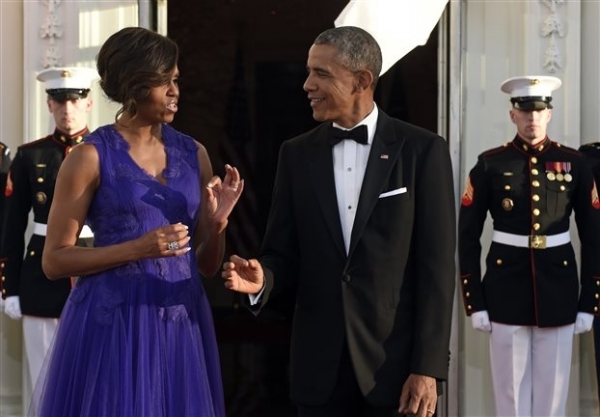 Συγχαρητήρια του Μπαράκ και της Μισέλ Ομπάμα στην Κέιτ Μίντλετον και τον πρίγκιπα Ούιλιαμ για τη γέννηση της κόρης τους
