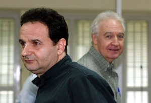 Μαζιώτης: «Καταδότες και αποκηρύσσαντες οι Τζωρτζάτος και Γιωτόπουλος»