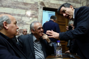 Διαγκωνισμοί για τα κεντροαριστερά δολώματα