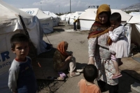 Διεθνής Αμνηστία: Κλείστε τον καταυλισμό στο Ελληνικό, άθλιες οι συνθήκες