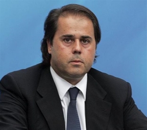 Προθεσμία στον συνεργάτη Σαμαρά, Στ. Παπασταύρου για τη λίστα Λαγκάρντ