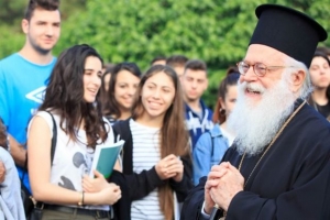 Επίσκεψη του Αρχιεπισκόπου Αλβανίας στην Αμερικανική Γεωργική Σχολή