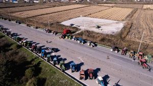 Λήξη αποκλεισμών από παραγωγούς στη Δυτική Μακεδονία και στο τελωνείο του Προμαχώνα