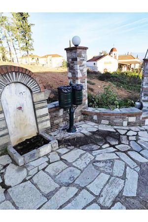 Κιλκίς: Συντηρημένα στη θέση τους τα καλάθια απορριμμάτων