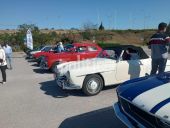 Θεσσαλονίκη: Τι γυρεύουν αυτοκίνητα αντίκες στο πάρκινγκ του εμπορικού Μακεδονία;