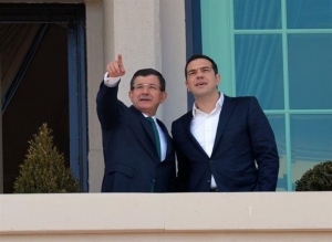 Χαμόγελα χωρίς ουσία από το ταξίδι στην Αγκυρα