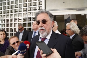 «Θα πηδήξω τον Πανούση εσωκομματικά. Θα τον κάνω να με θυμάται...»