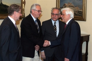 Συνάντηση Παυλόπουλου με εκπροσώπους Κωνσταντινουπολιτών