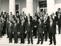 <div>Καραμανλής - Αρχεία '74: «Αν είχομεν κατορθώσει να αναθεωρήσωμεν το Σύνταγμα, η Δημοκρατία δεν θα έπιπτεν»</div>