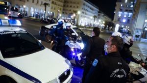 Έλεγχοι στη Νέα Παραλία από ΕΛ.ΑΣ και Δημοτική Αστυνομία