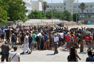 Κως: Τα ξημερώματα οι πρώτοι 200 Σύριοι στο «Ελευθέριος Βενιζέλος»