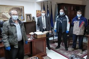 Προσφορά υγειονομικού υλικού από την οικογένεια Πέτρου Παρτάλη στο δήμο Παιονίας