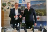 Τα κρασιά της Παιονίας παρουσιάστηκαν σε έκθεση της Ιταλίας από το δήμαρχο Κ. Σιωνίδη